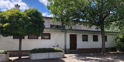 Bühnensanierung der vielseitig genutzten Turnhalle