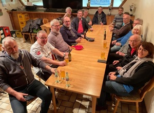 Eine neue Tischtennisplatte für PingPongParkinson Trier-Kernscheid