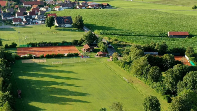 Sanierung Tennisplatz 5 fürs Jugendtraining