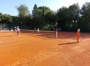 Wir gehören zusammen  - Outfit für unsere Tenniskinder