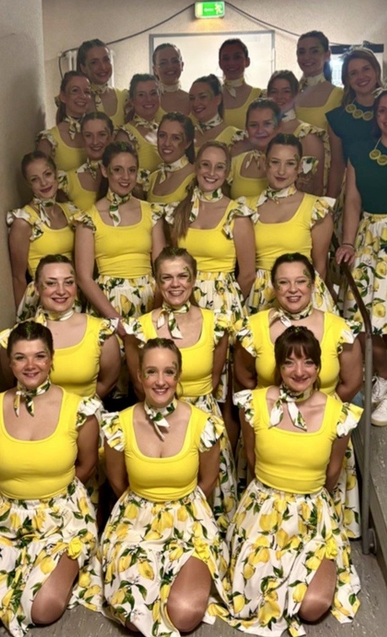 Turniere & Veranstaltungen - Bühne frei für unser Showtanzballett✨