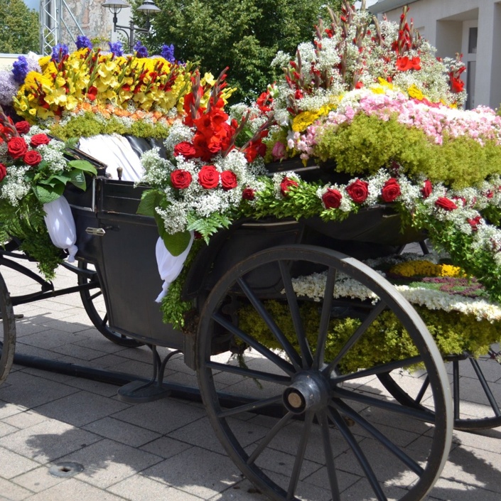 Restaurierung des Heilig-Blut-Wagens