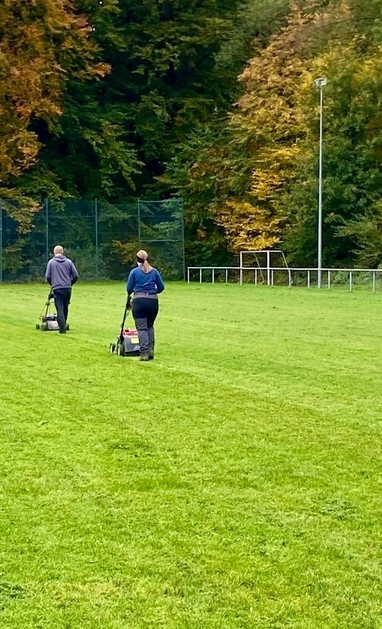 Rasenmähroboter für den TSV Holenberg