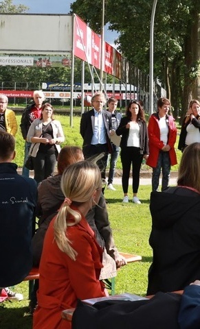 Sport meets young professionals