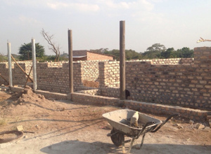 Schulgebäude für Suubi in Uganda