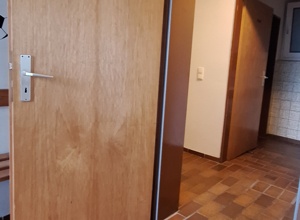 Austausch der Türblätter im Altbau des Sportheims