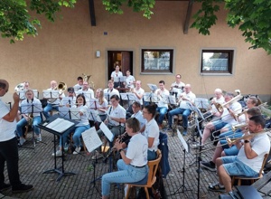 Klangwunder in Not: Das Baritonsaxophon braucht Euch!