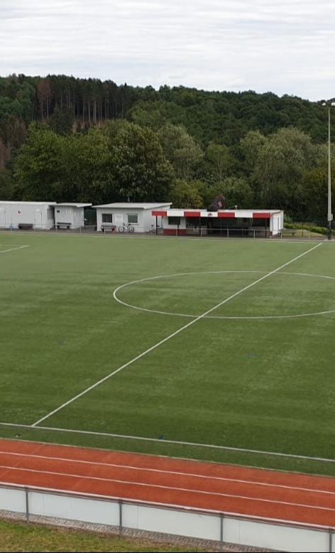 Nachhaltige Modernisierung der Sportanlage Holpe