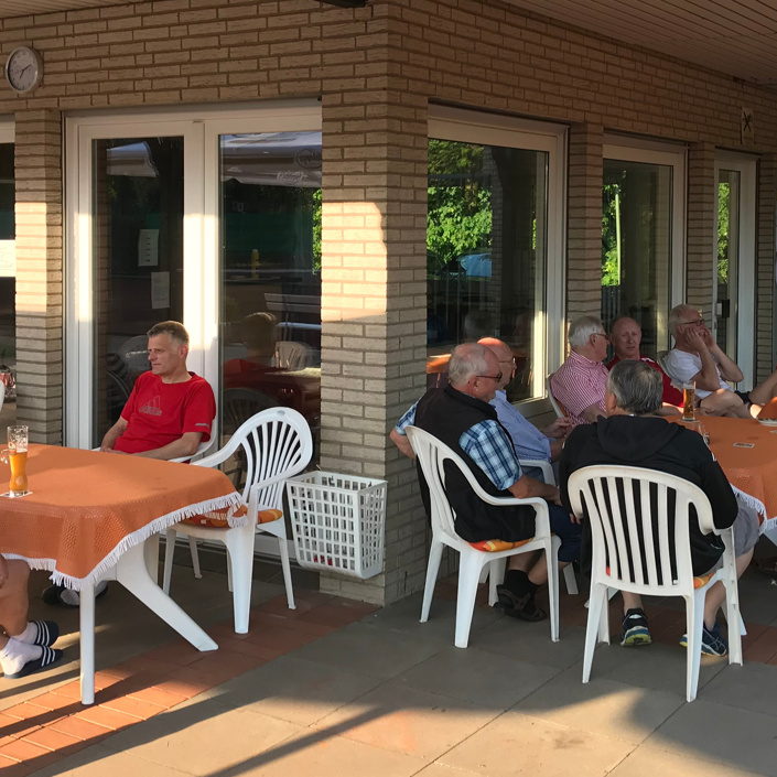 Erneuerung der Clubhausterrasse