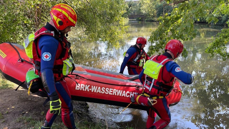 Ausstattung für die Rettung bei Hochwasser und starker Strömung