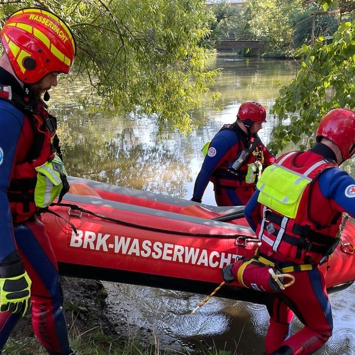 Ausstattung für die Rettung bei Hochwasser und starker Strömung