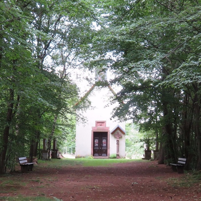 Außensanierung Kreuzkapelle Wiesen