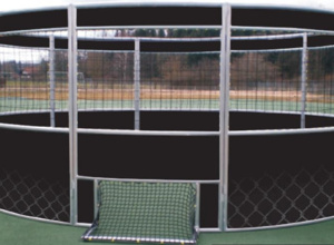 Soccer-Cage für den TuS Holzhausen