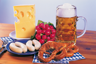 Einweihungsveranstaltung mit Weisswurst, Brezel und Bier