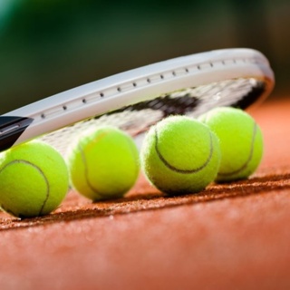 Schnupper-Tennis-Stunde am Tag der offenen Tür