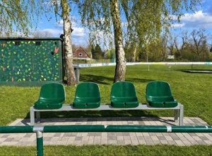 Ein Platz für alle - Sitzgelegenheiten für unser Sportgelände