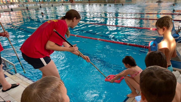 Aktionsbündnis „Jedes Kind soll Schwimmen lernen“ des Stadtsportbundes