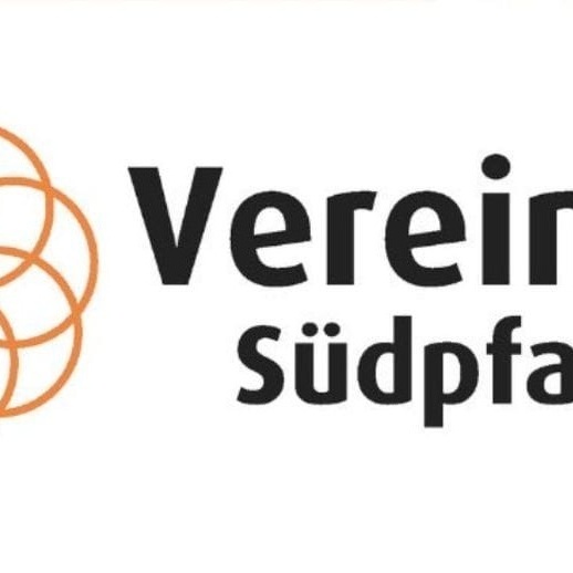 Hütte für den VEREINachtsmarktstand auf dem Landauer Nikolausmarkt