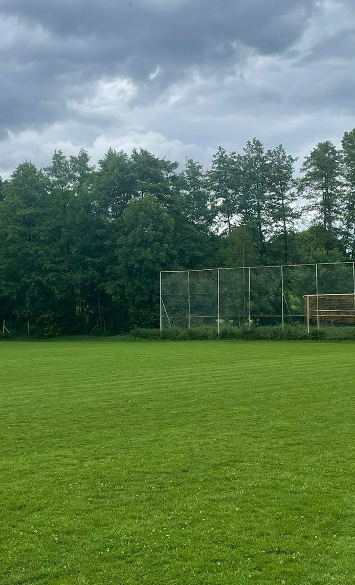 Fußballtore und Markierungswagen für den TV Birenbach