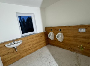 Sanierung der Sanitäranlagen/Kabinen im Altbau des TSV Ulbering