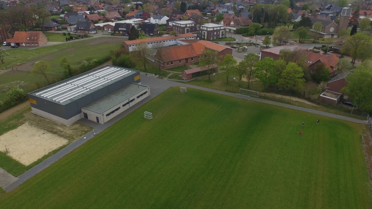 Mobile Flutlichtmasten für den Sportplatz