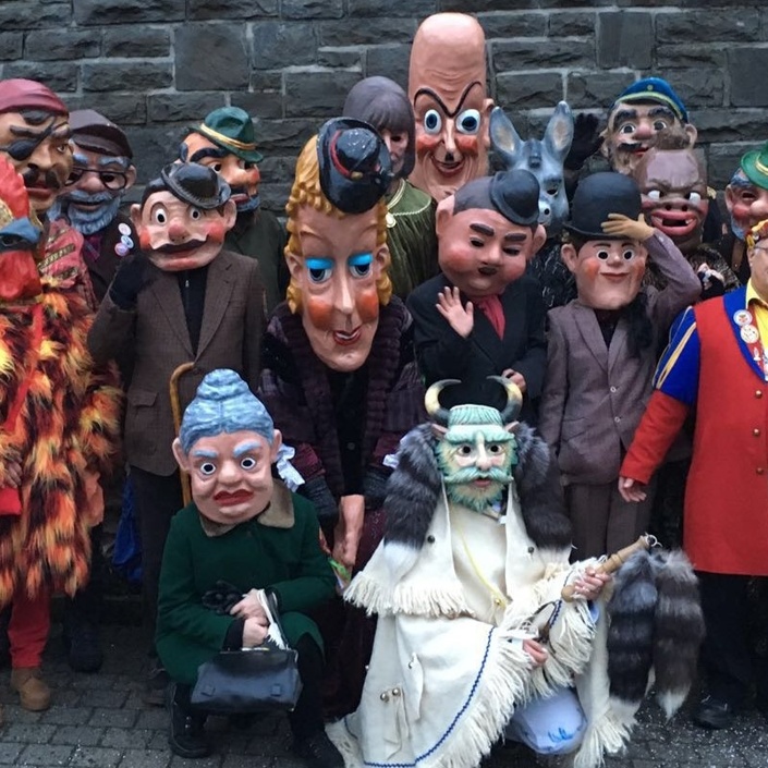 Dickkopf Masken renovieren
