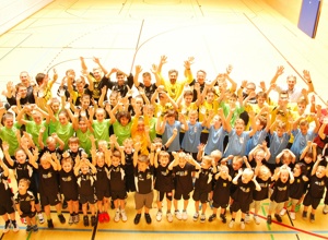 Einheitliches Outfit - Trainingsanzüge Handball Neckargemünd