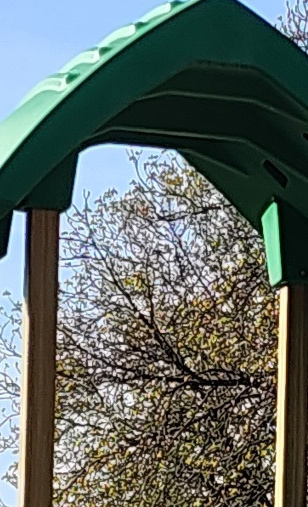 neues Klettergerüst für Schülerhort und Kindergarten