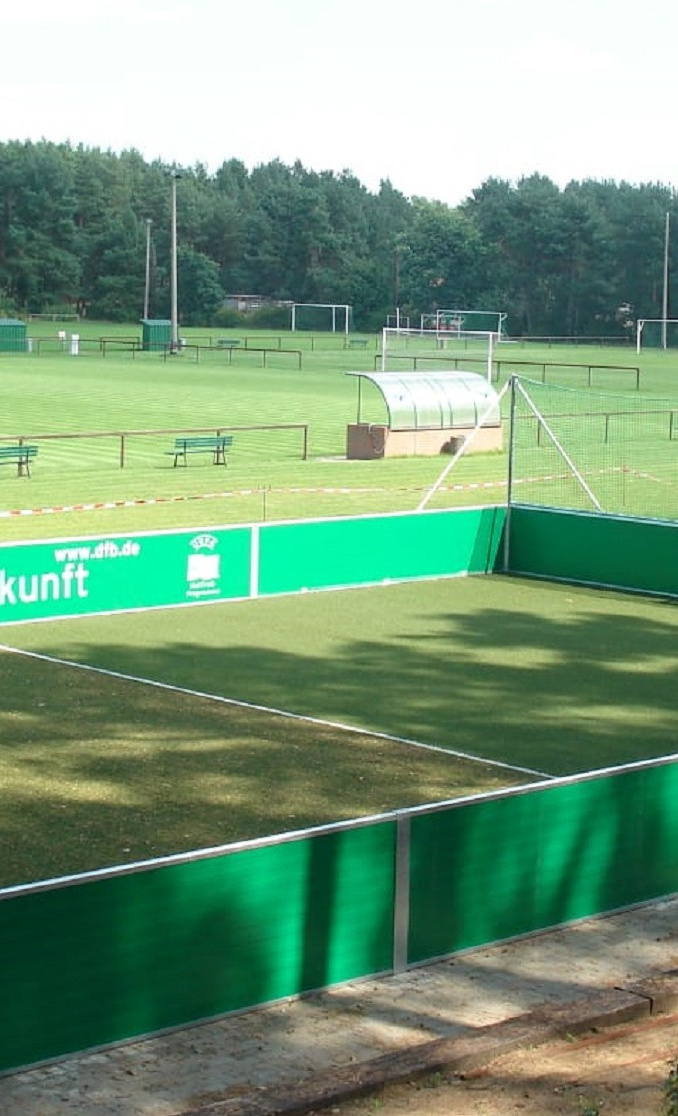 Kinder und Jugend Minispielfeld sanieren