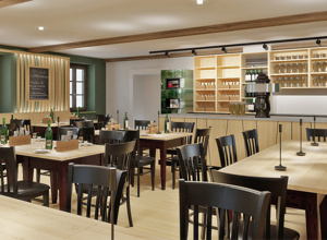 Renovierung der großen Gaststube des Schuihaus Unterweikertshofen