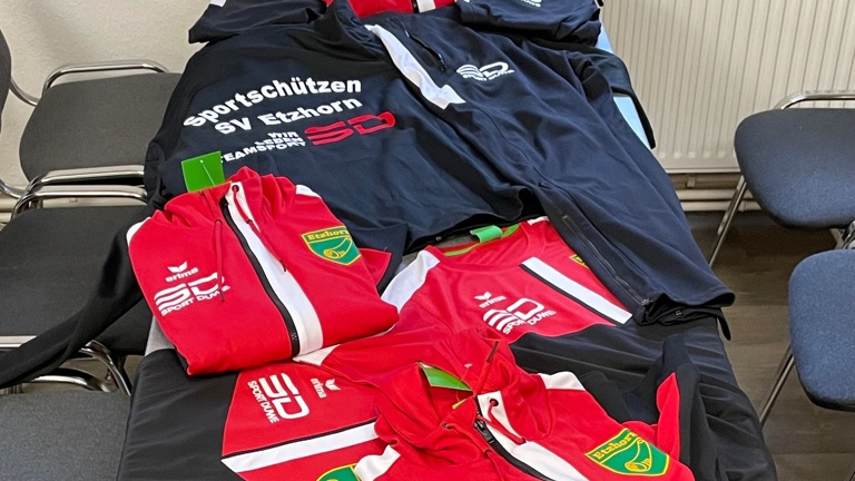 Sportbekleidung für unseren Verein