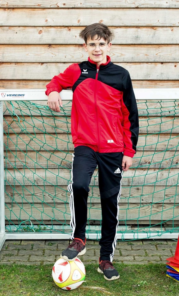 Errichtung Geräteschuppen für Trainingsmaterial