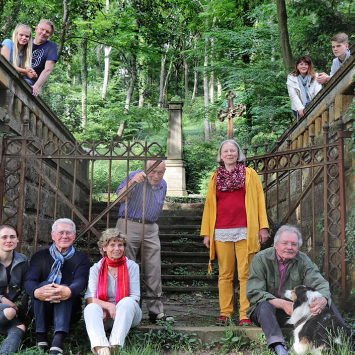 Rettung der historischen Haller Waldbegräbnisse am Lotteberg