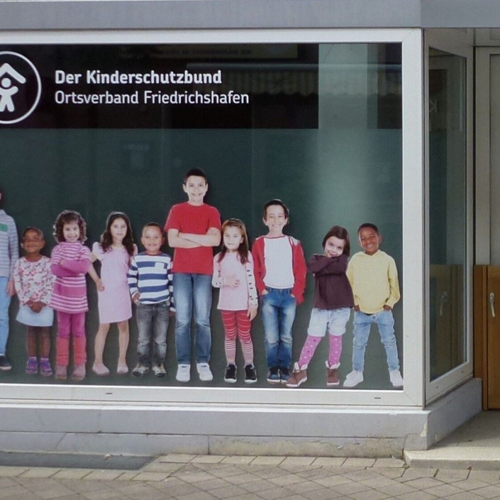 Spielplatz beim Kinderschutzbund Friedrichshafen instandsetzen