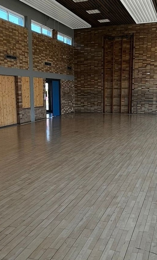Turngeräte Sporthalle Eifa