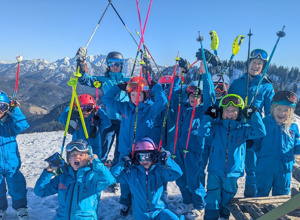 Gemeinsam unterwegs! Neuer Bus für den Skiclub Miesbach