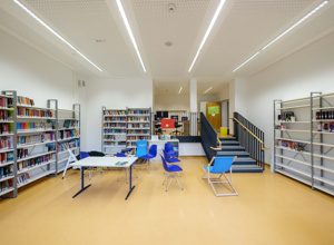 Neuaufbau und Ausstattung der Schülerbücherei