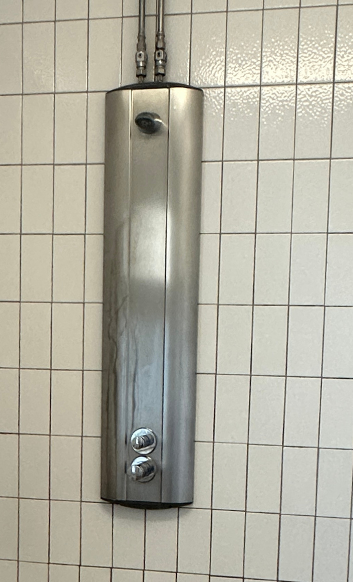 Sanierung der Frauen-Dusche des Ruder-Club Tegel 1886