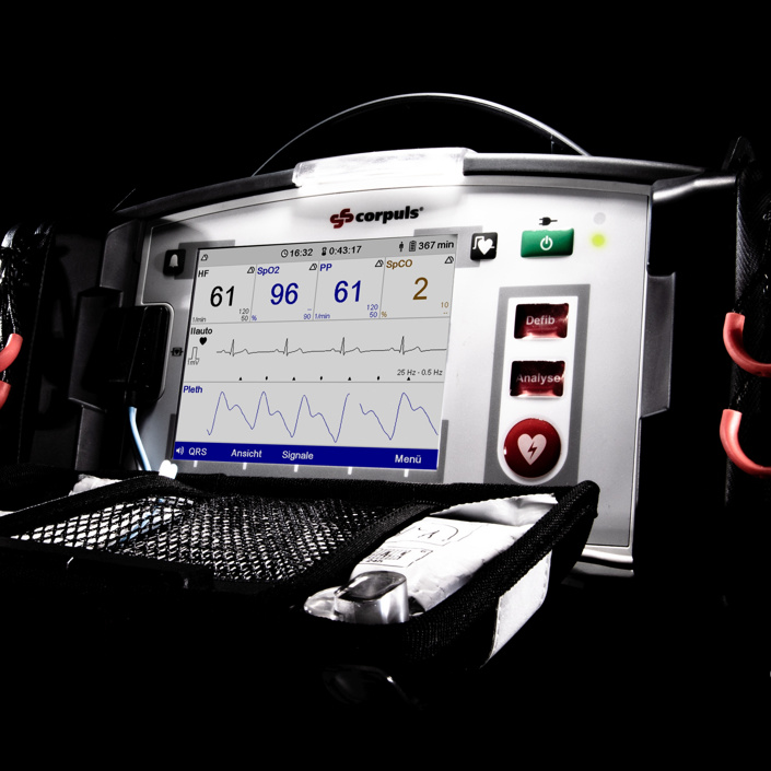Defibrillator für die Feuerwehr Klecken