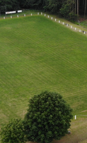 Neuer Rasenmäher für den SV Schollbrunn