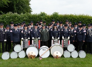 Neue Vereinsstandarte des Spielmannszuges Großenkneten