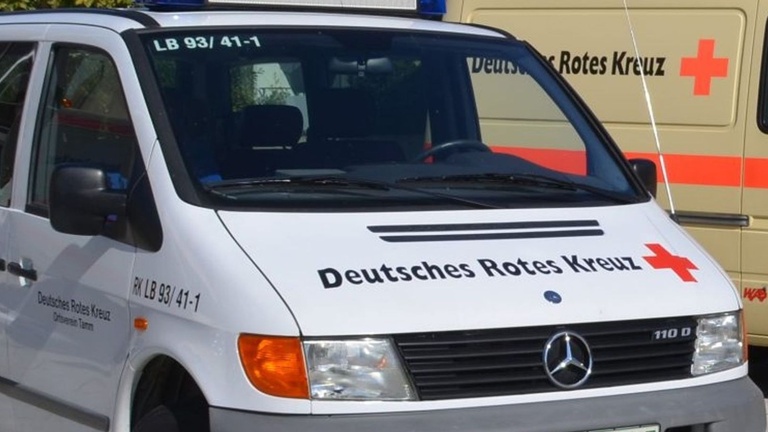 Neuer Mannschaftstransportwagen