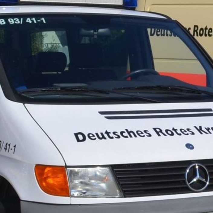 Neuer Mannschaftstransportwagen