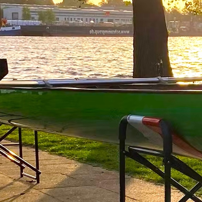 Sportliches Ruderboot (Gig‑Zweier) für Fitness & Techniktraining
