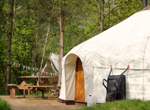 Eine Jurte für den Waldkindergarten in Rieden am Forggensee