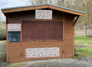 Neue Pommesbude und Überdachung Tribüne und Freifläche