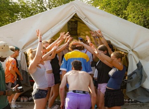 Zelt und Zubehör: erneuern, ersetzen, erhalten