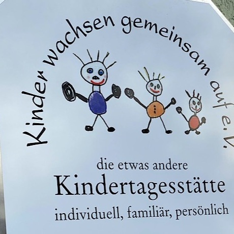 Spielplatzneugestaltung Kita Kinder wachsen gemeinsam auf