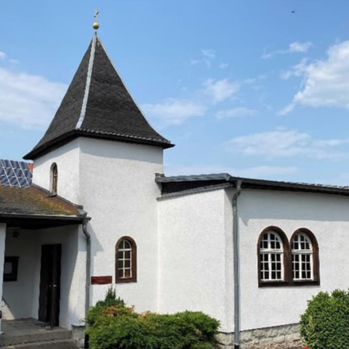 Neues Dach gibt Zukunft - Erhalt der Kirche in Ichtershausen