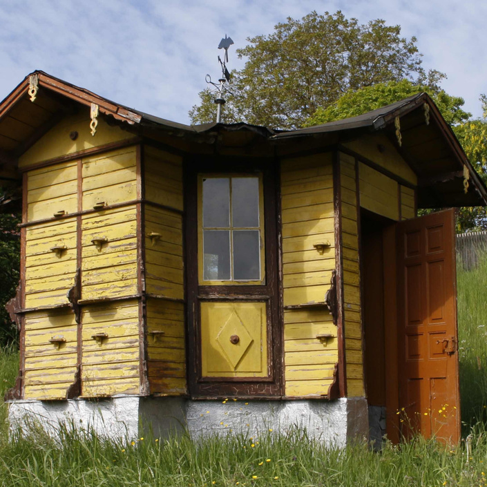 Bienenfreunde aufgepasst! Restaurierung historischer Bienenkästen